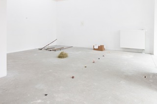 Installation view: Andrey Bogush and Sinaida Michalskaja, Drei Schwestern, 2023, Shahin Zarinbal, Berlin 